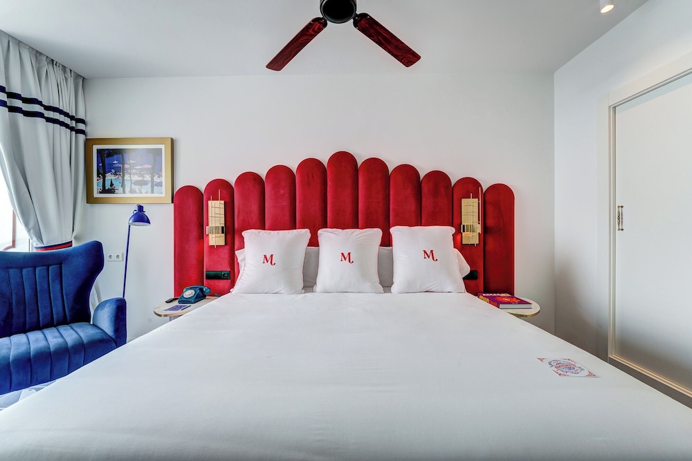 Double Room Single Use - Photo 6