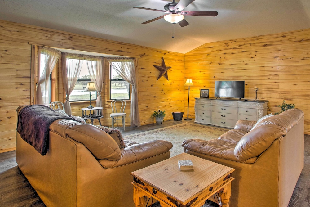 House (3 Bedrooms) photo 1