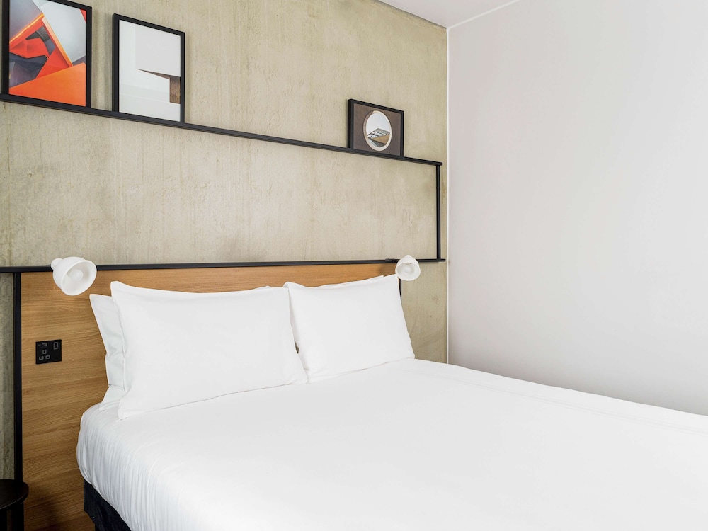 Standard Double Room, Ensuite - Photo 8