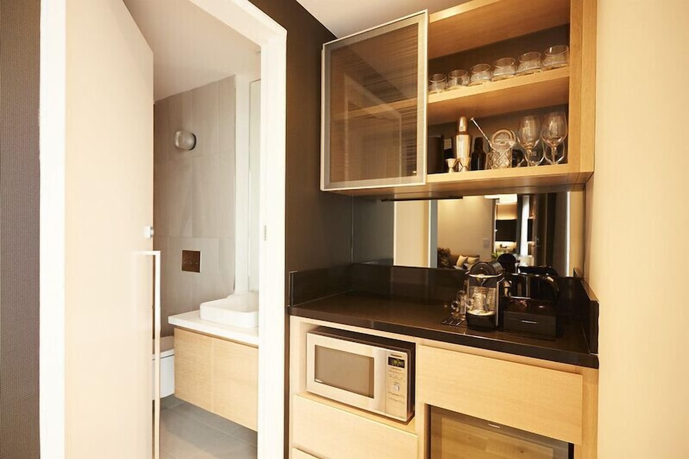 Premier Suite thumbnail 5