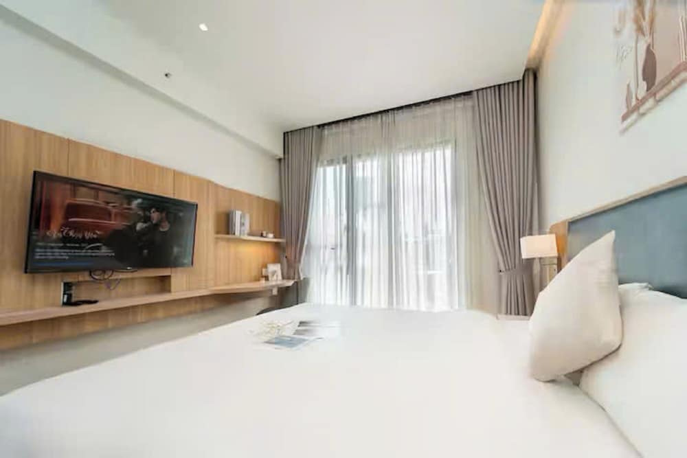 Grand Suite, 1 Bedroom, Club Lounge Access, City View