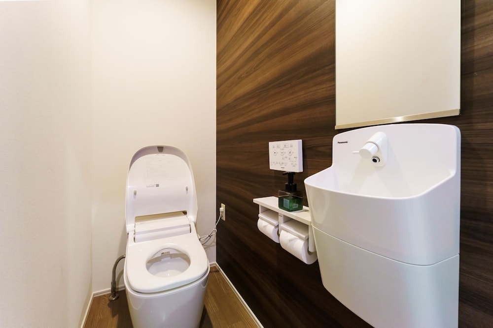 Standard Twin Room, Non Smoking - Photo 19