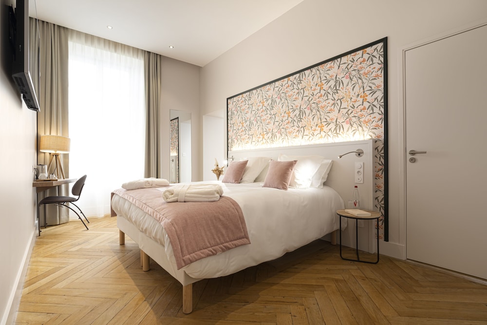 Superior Room - Photo 3
