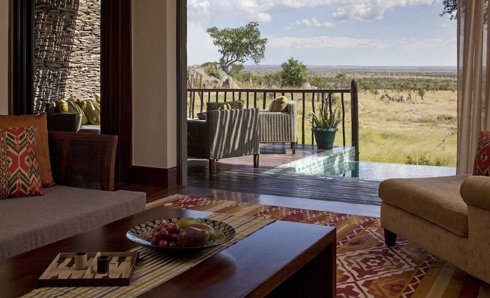 Suite, 1 King Bed, Terrace (Water Hole View) photo 1