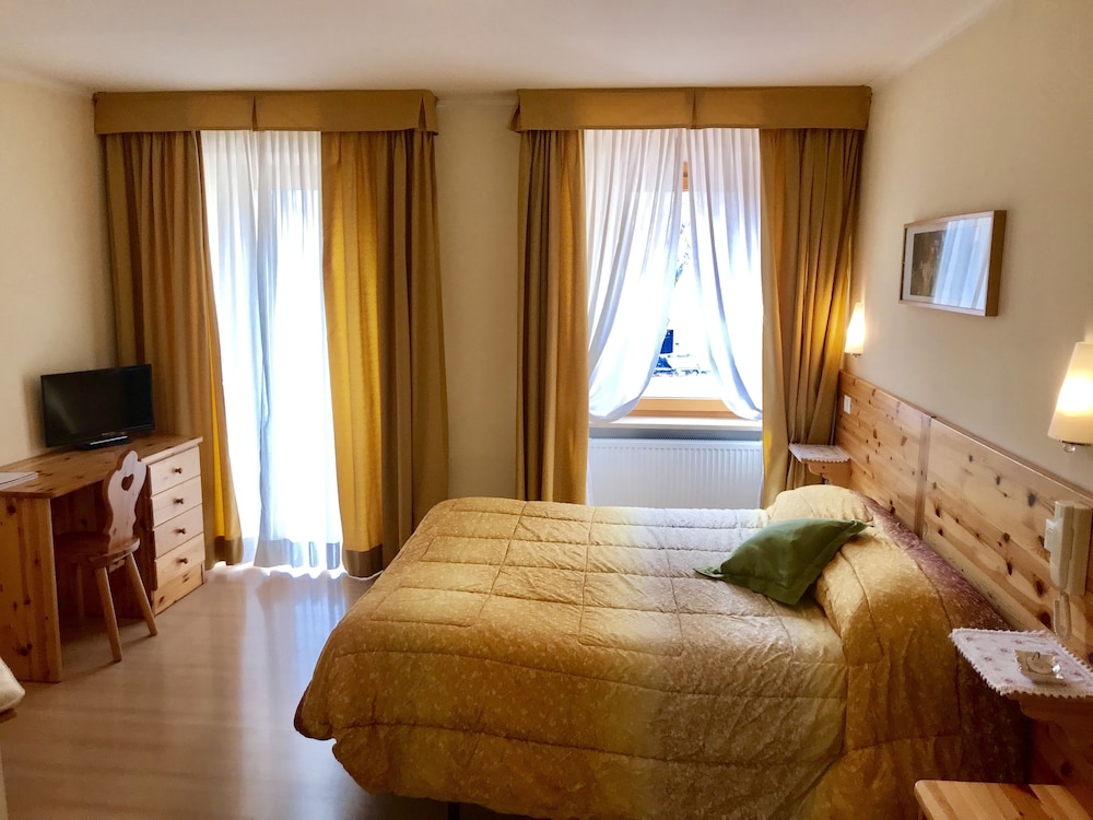 Double Or Twin Room photo 2
