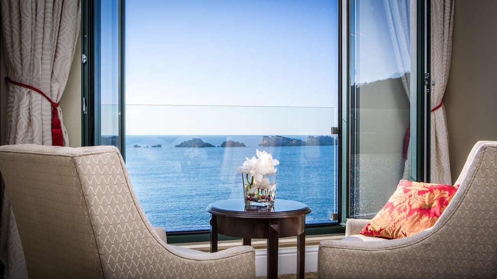 Executive Suite, 1 King Bed with Sofa bed, Sea View