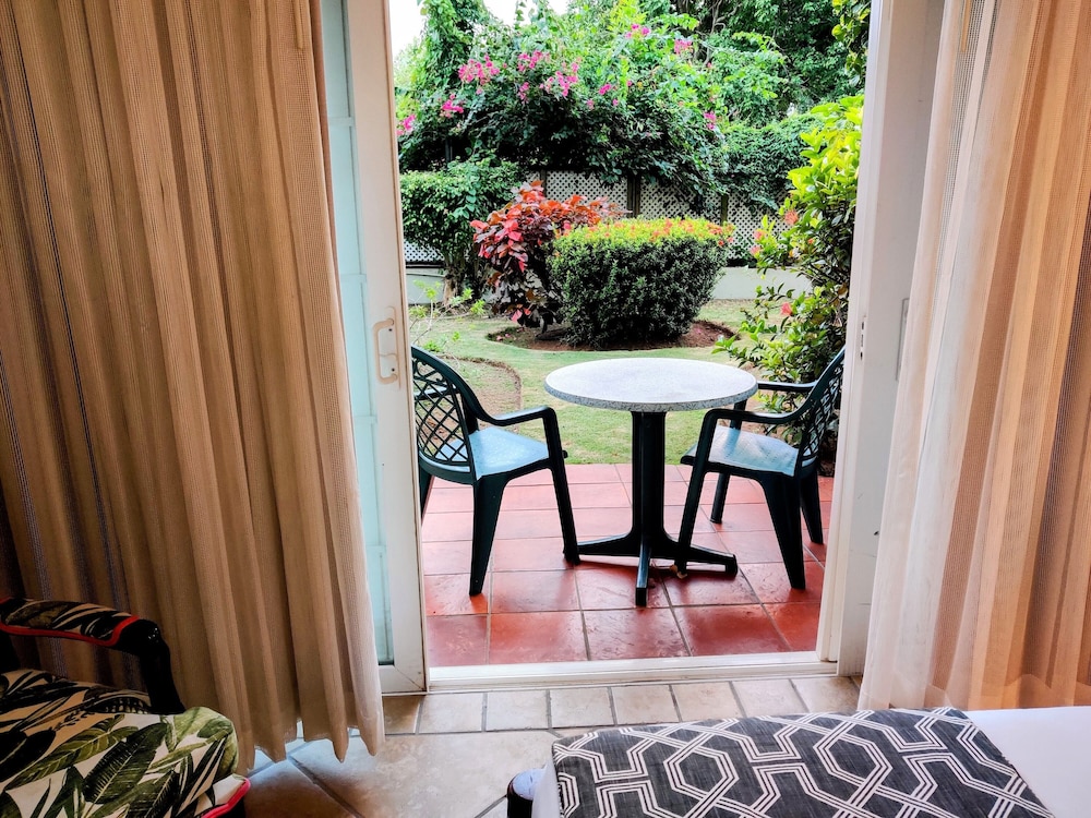 Standard Room, Patio, Garden View - Photo 5