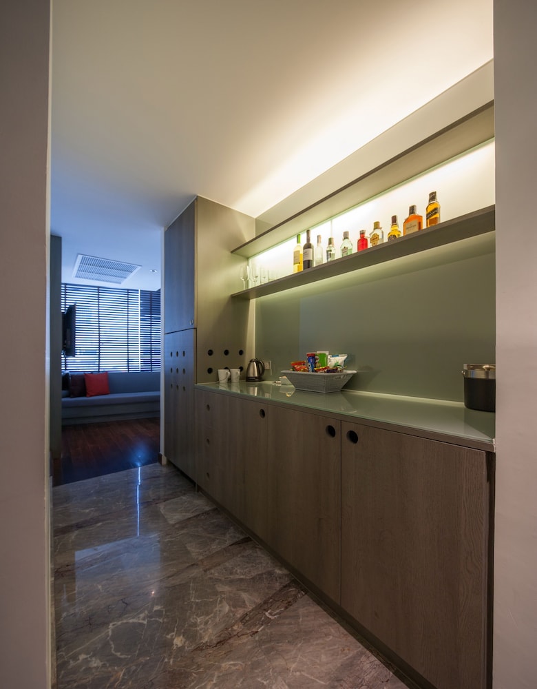 Premier Suite (Full Spectrum Suite) thumbnail 6