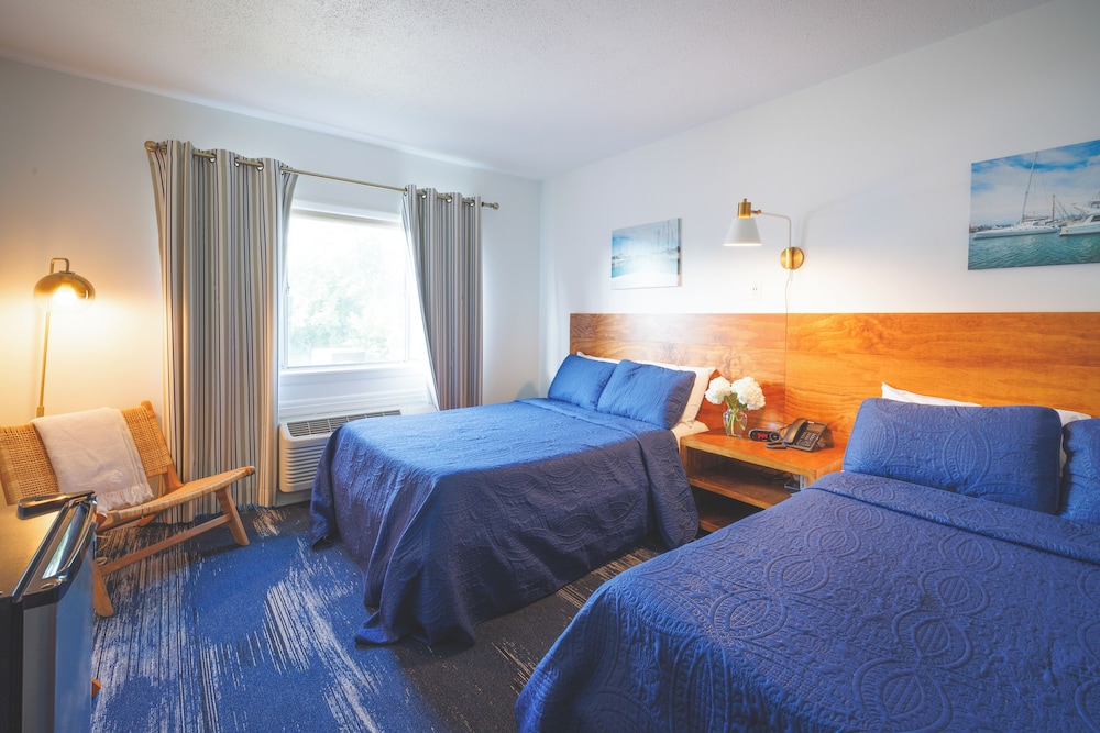 Standard Room, 2 Double Beds photo 1
