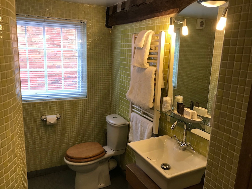 Standard Double Room, Ensuite, Courtyard View (Ground Floor) photo 3