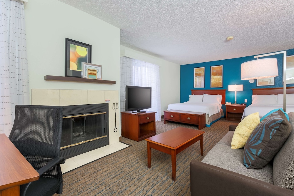 Suite, 2 Double Beds, Accessible, Non Smoking - Photo 1