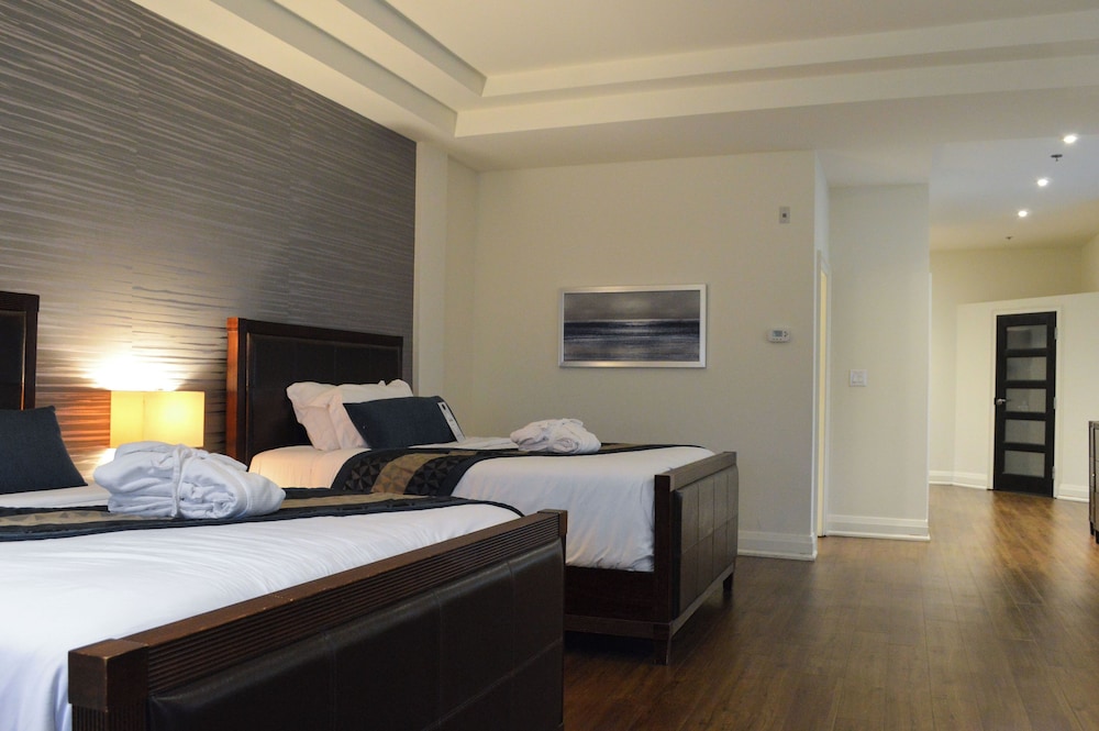 Two Queen Bed Suite