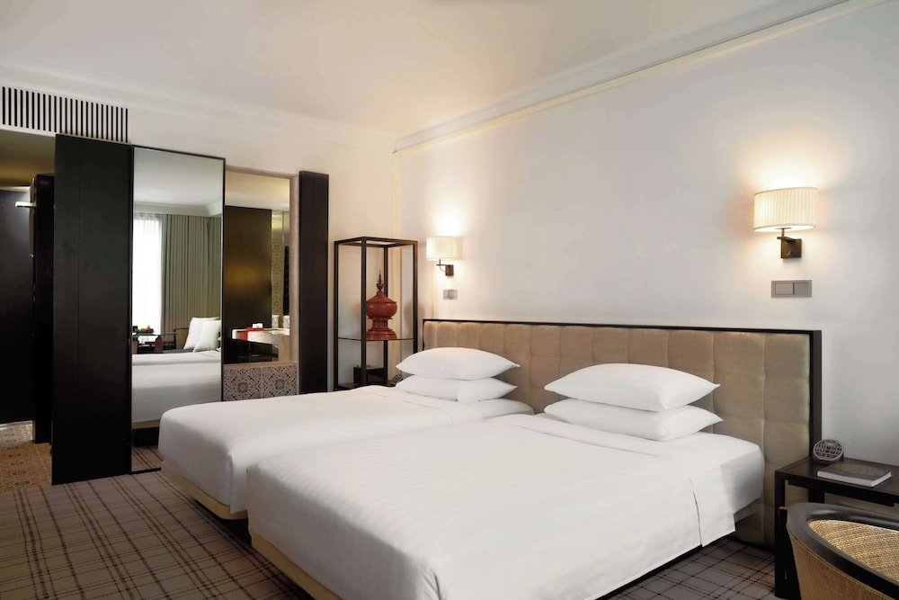 Two Twin Beds (Non Smoking)