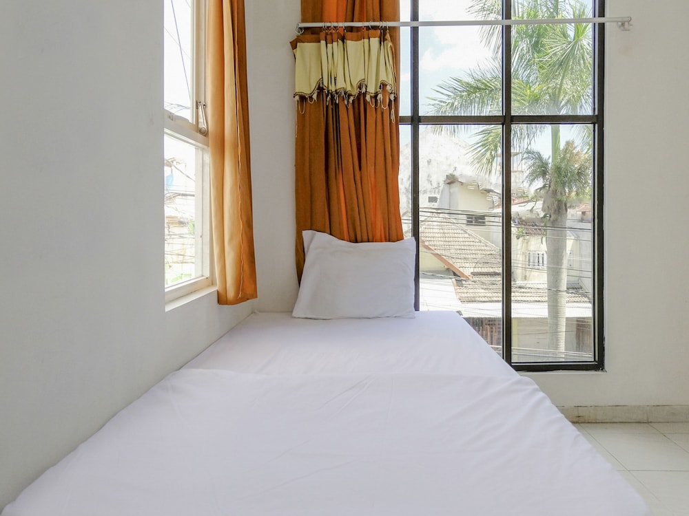 Deluxe Single Room photo 2
