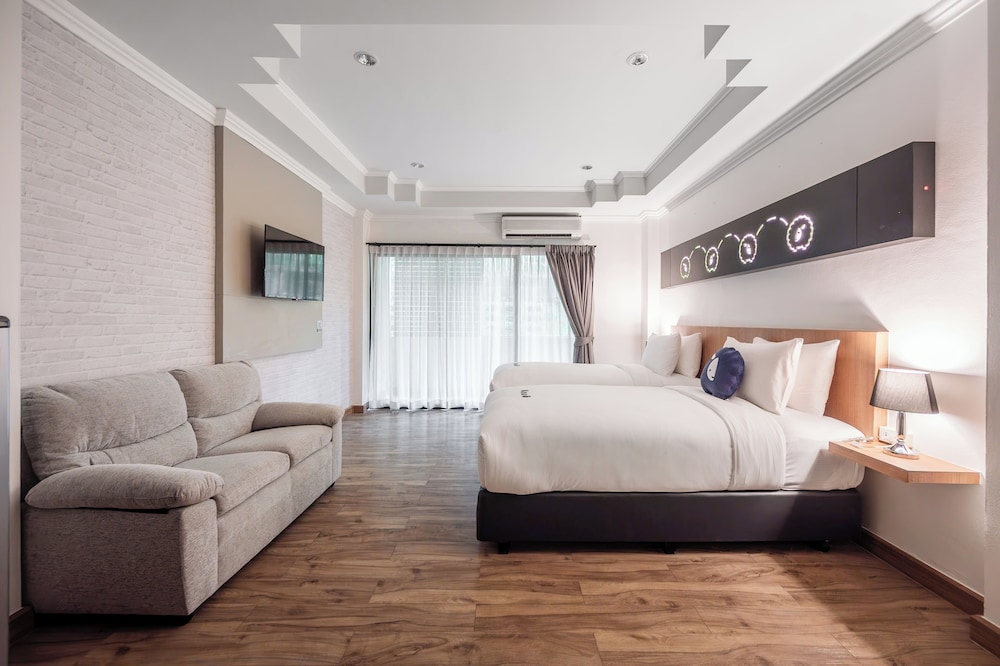 Superior Twin Room - Photo 1