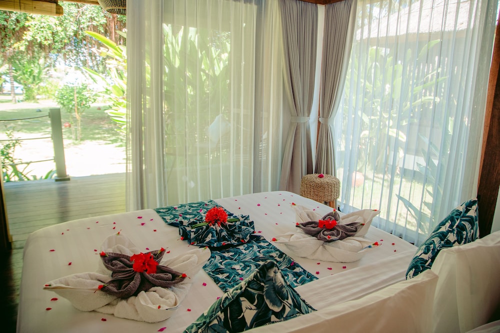 Traditional Bungalow, Ocean View photo 2
