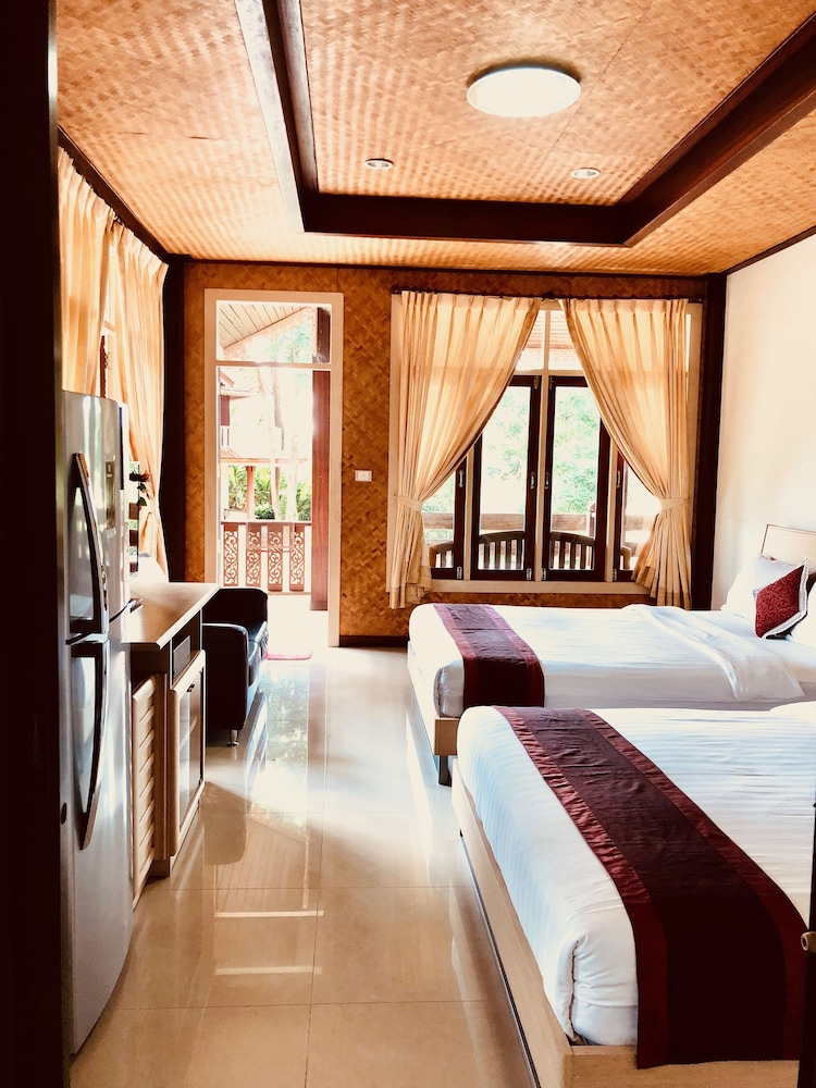 Deluxe Bungalow With Mountain View