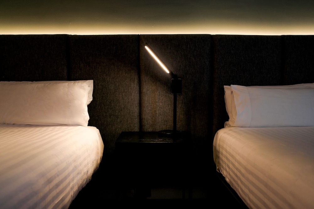 Deluxe Room, 2 Queen Beds