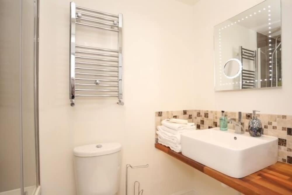 Superior Double or Triple Room photo 3