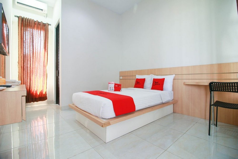 Deluxe Room - Photo 1