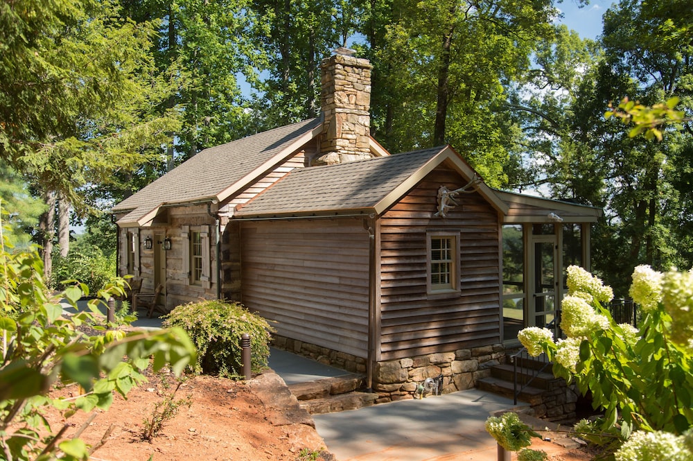 Cabin (Private) photo 2