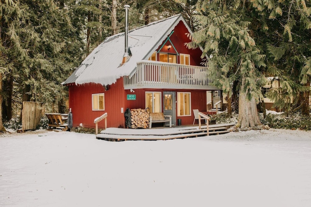Cabin, 2 Bedrooms photo 2