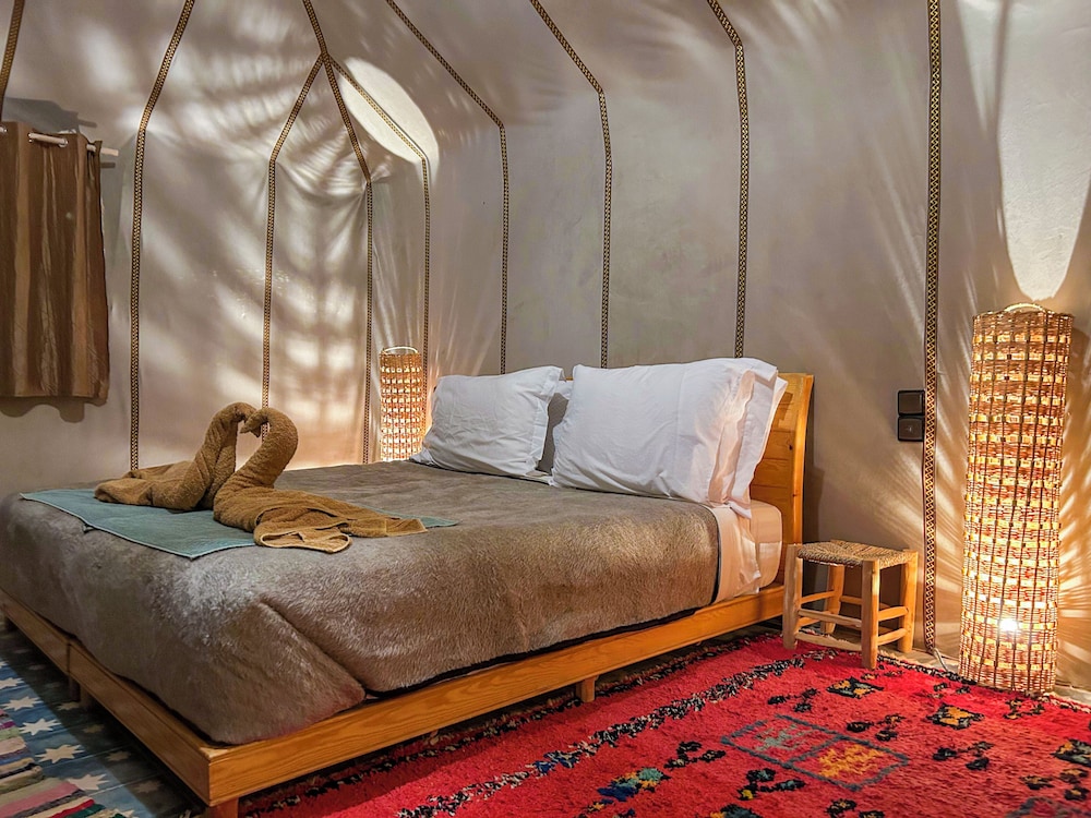 Comfort Twin Room, Desert View