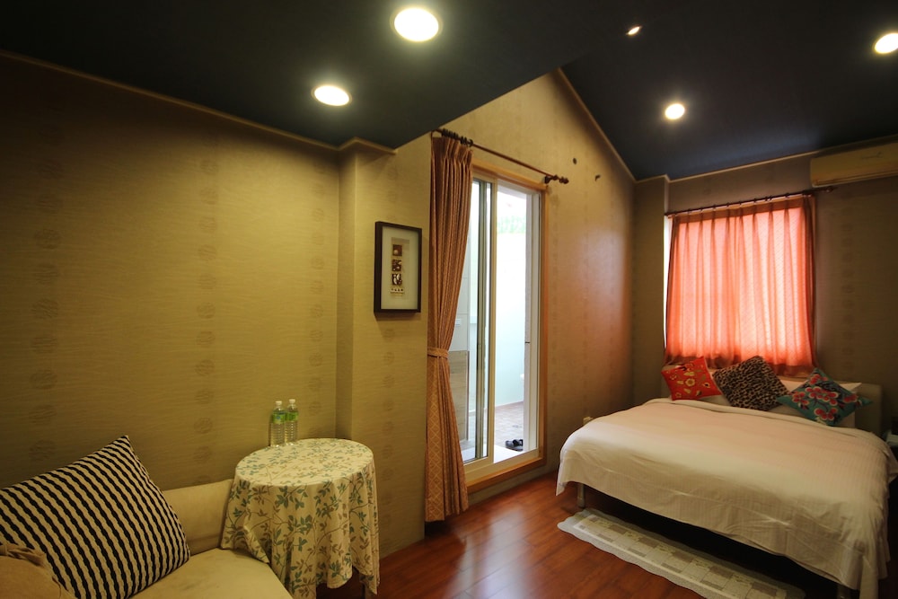 Standard Double Room (C) photo 1