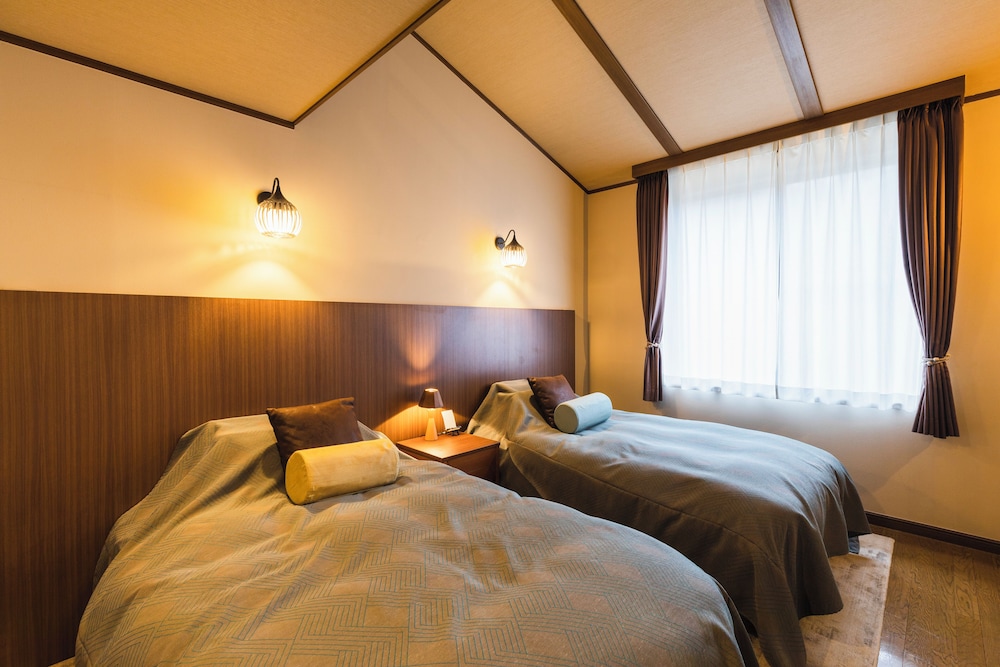 Superior Triple Room photo 2
