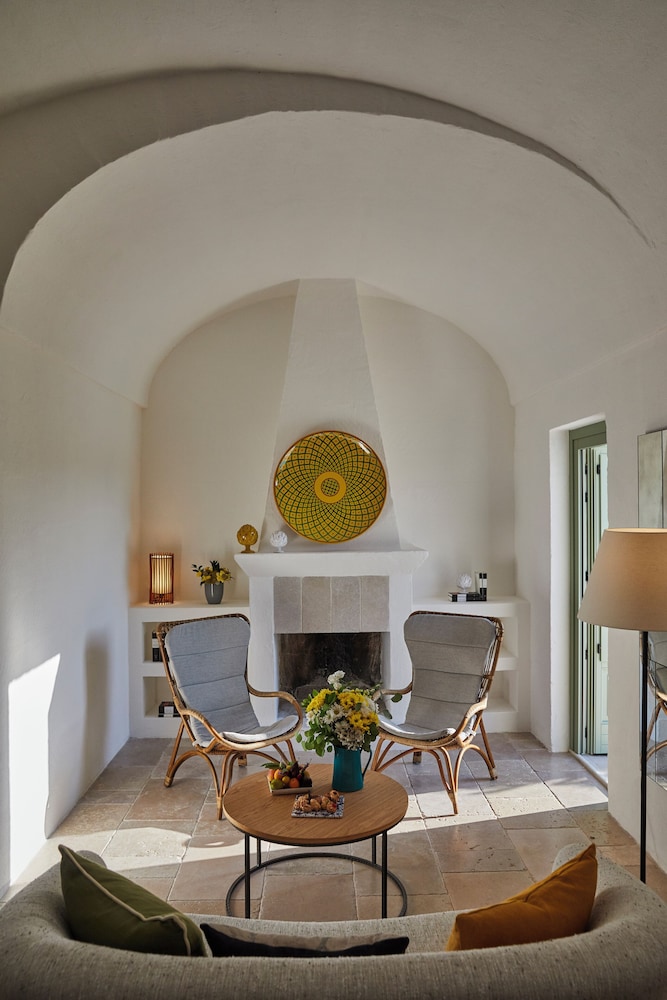 Superior Suite - Photo 4