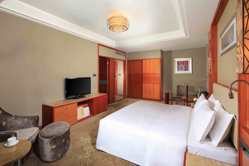 Executive Room, 1 King Bed photo 2