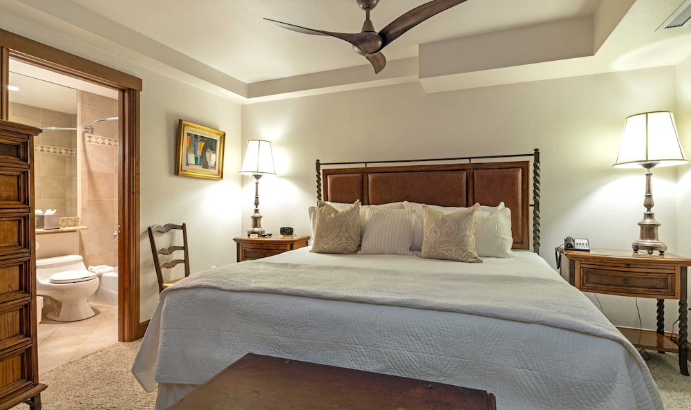 Condo, 2 Bedrooms
