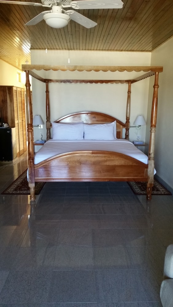 Junior Suite, 1 King Bed, Sea View