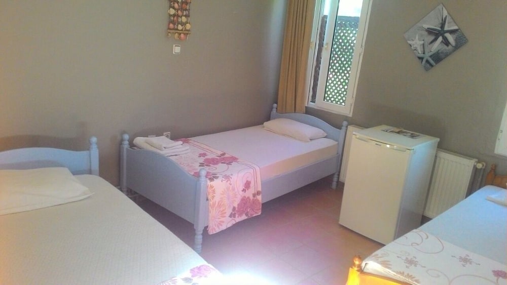 Standard Triple Room photo 1