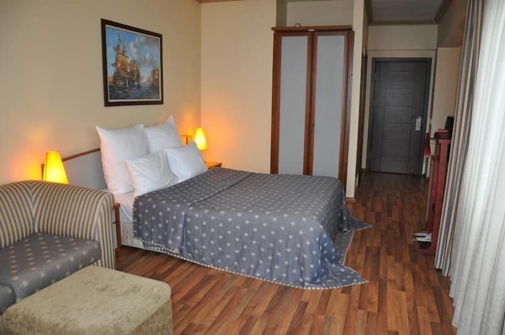 Classic Double Room, Balcony, Sea View