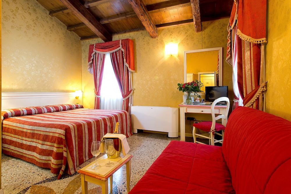 Junior Suite photo 1