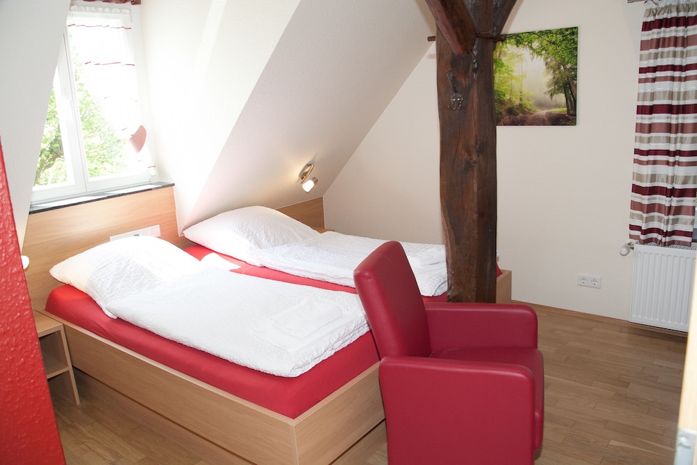 Standard Room, 2 Bedrooms (8) photo 1
