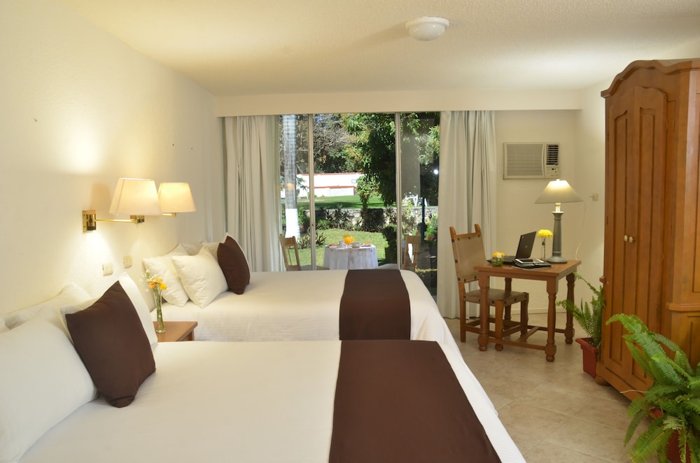 Room, 2 Double Beds (Preferencial)