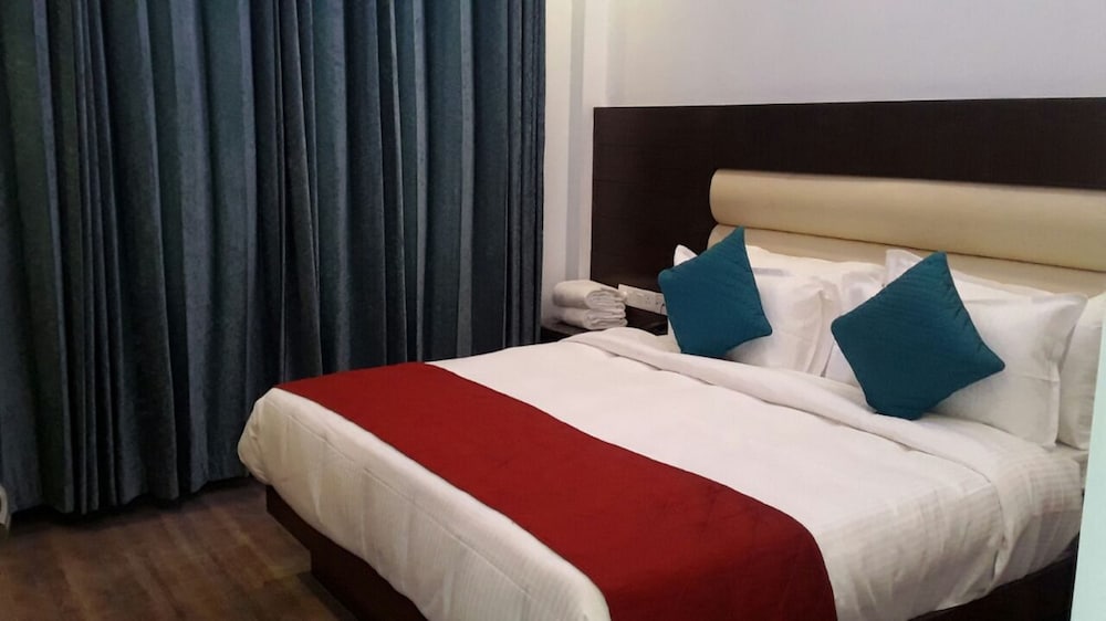 Luxury Twin Room photo 1