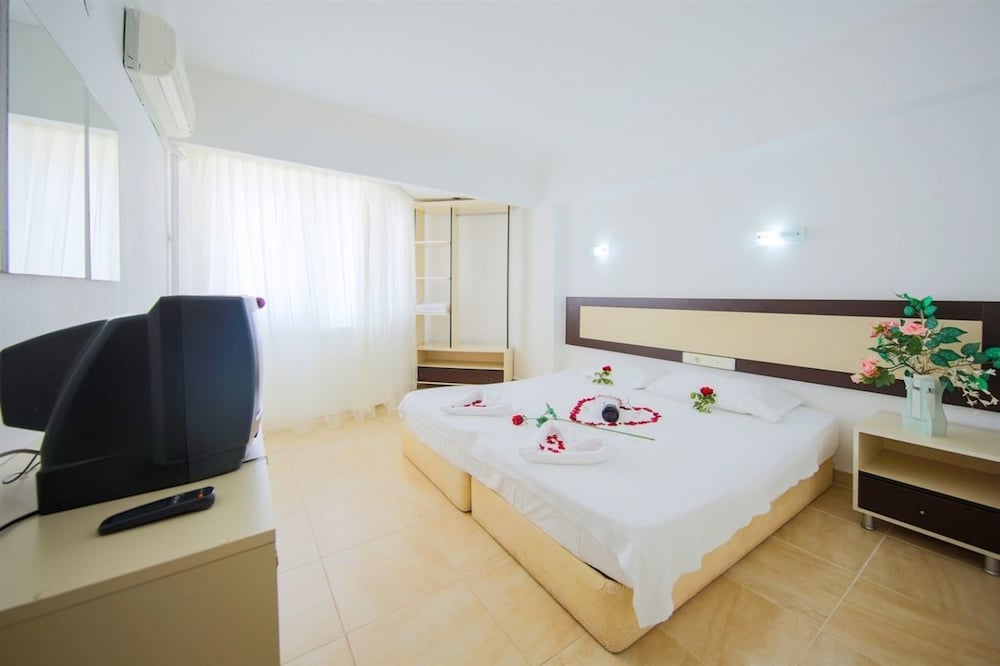 Standard Room, 2 Twin Beds
