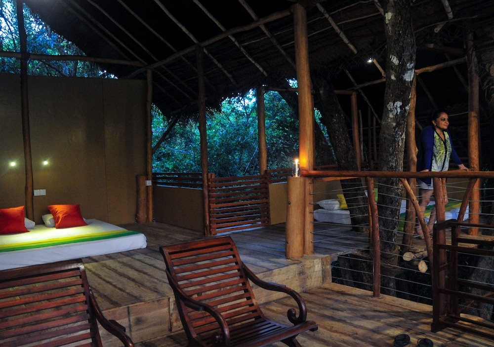 Deluxe Tree House, 1 Bedroom, Balcony, Garden View photo 2