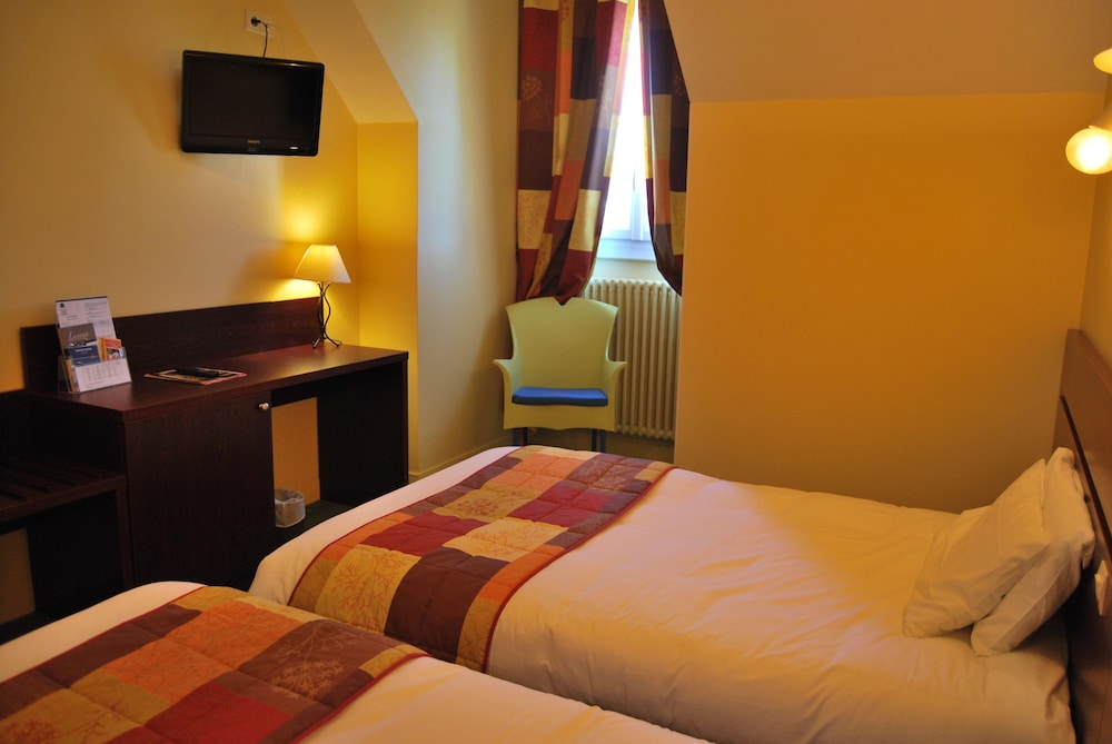 Standard Triple Room photo 3
