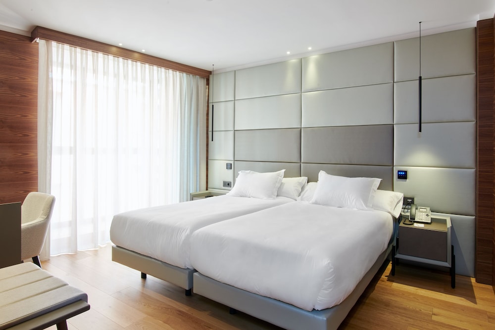 Standard Double Room - Photo 5