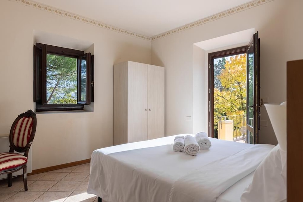 Economy Double Room Single Use photo 2
