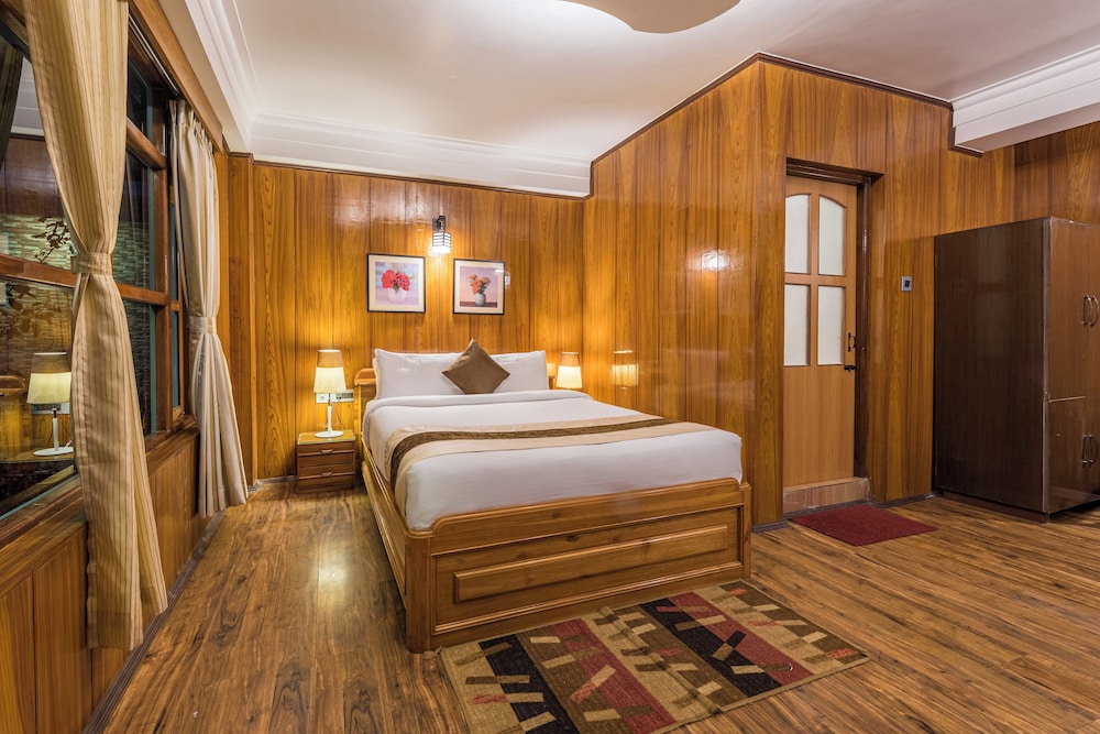 Deluxe View Room - Photo 2