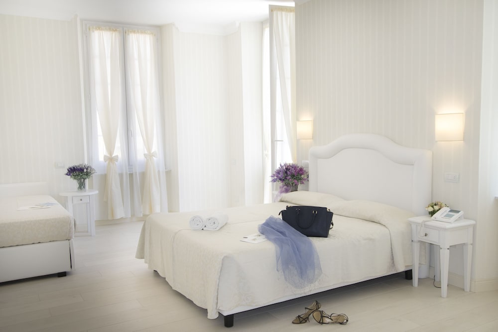 Superior Room, 1 Bedroom, Terrace, City View
