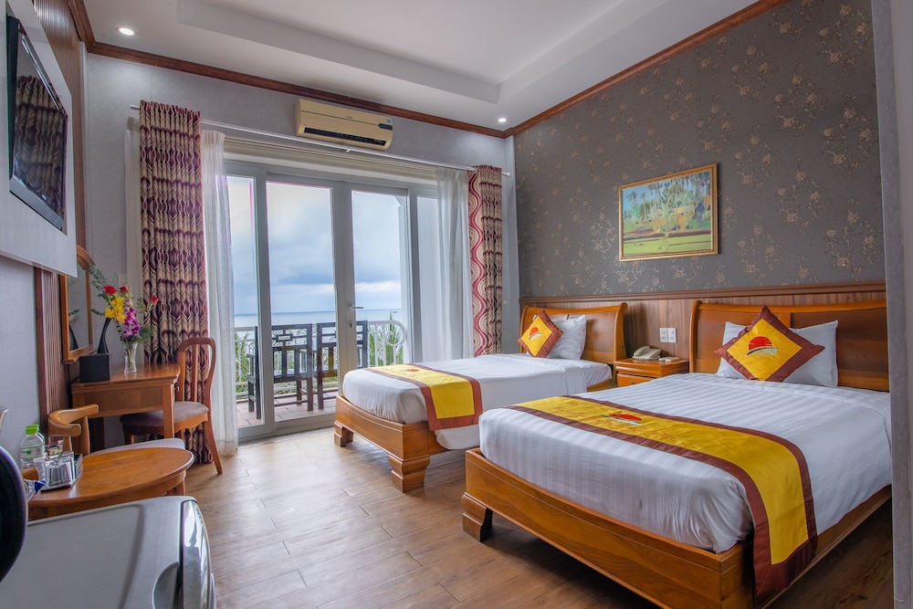 Deluxe Double or Twin Room, Ocean View - Photo 2
