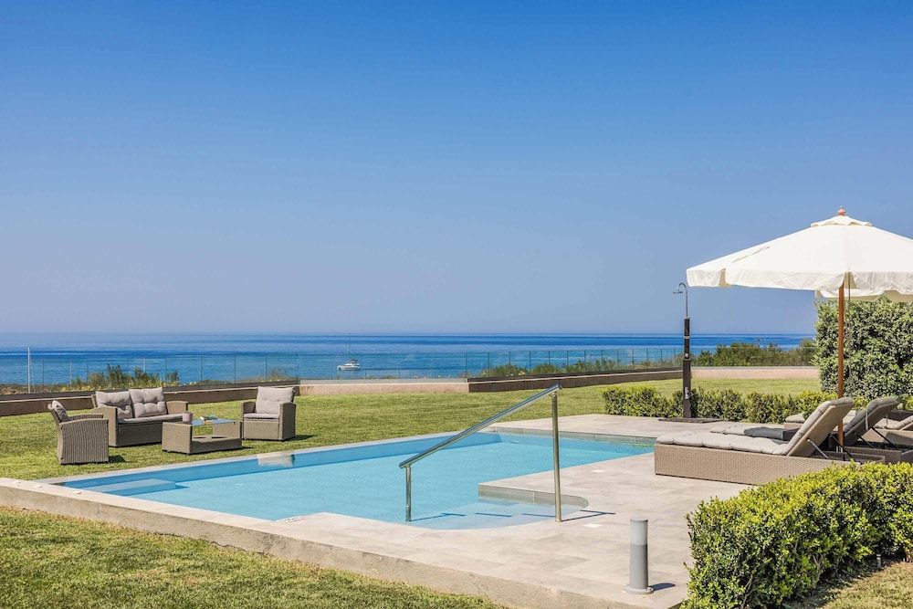 Villa (2 Bedrooms)
