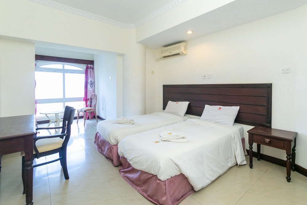 Standard Double or Twin Room, Balcony