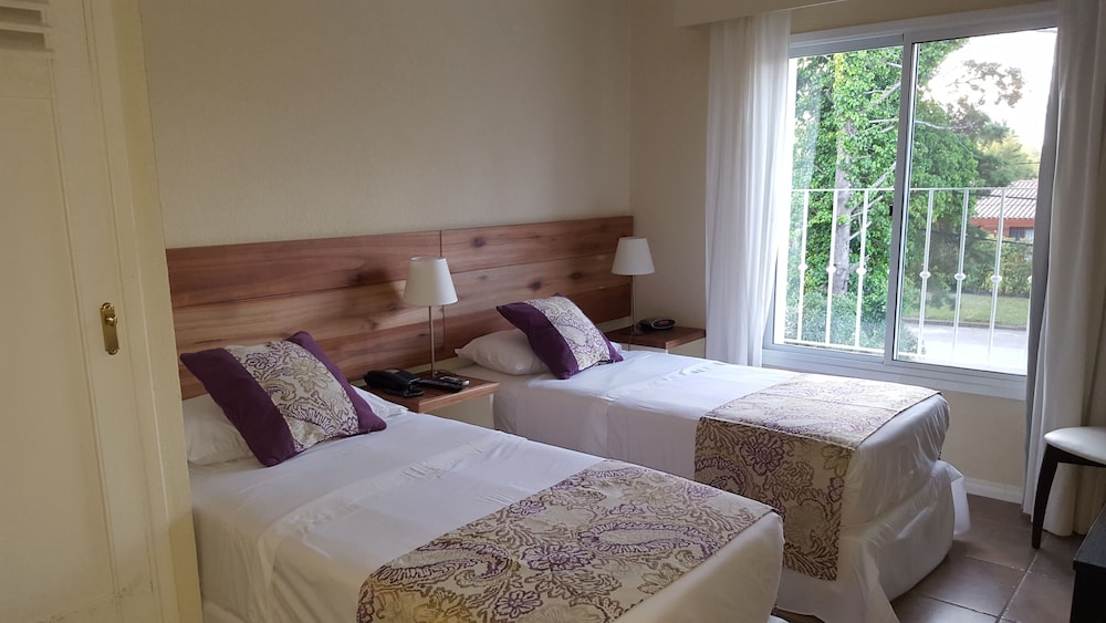 Superior Double or Twin Room photo 3